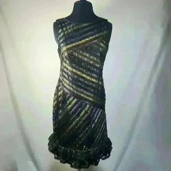 NWOT Muse Essential Little Black (& Gold Dress) Size 4 Ribbon Chiffon Hem Ruffle - Picture 1 of 10